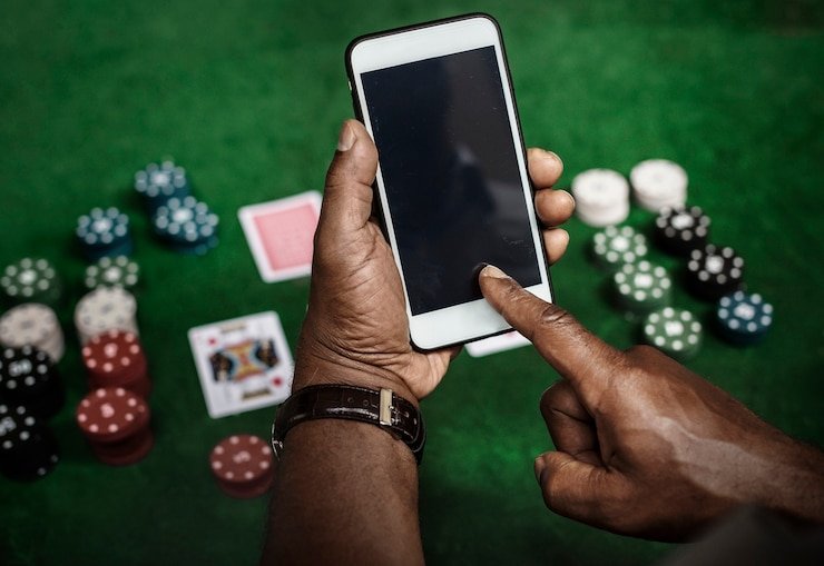 Baccarat table dealer interaction on syair opesia